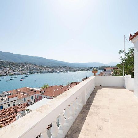 Poros Town Traditional House Under The Clock Tower With Sweet View מראה חיצוני תמונה