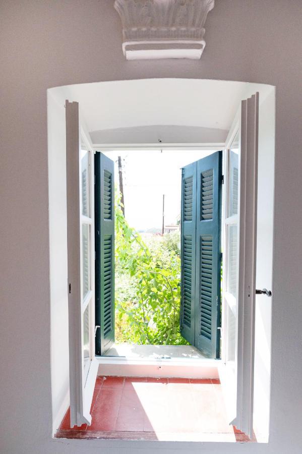 Poros Town Traditional House Under The Clock Tower With Sweet View מראה חיצוני תמונה