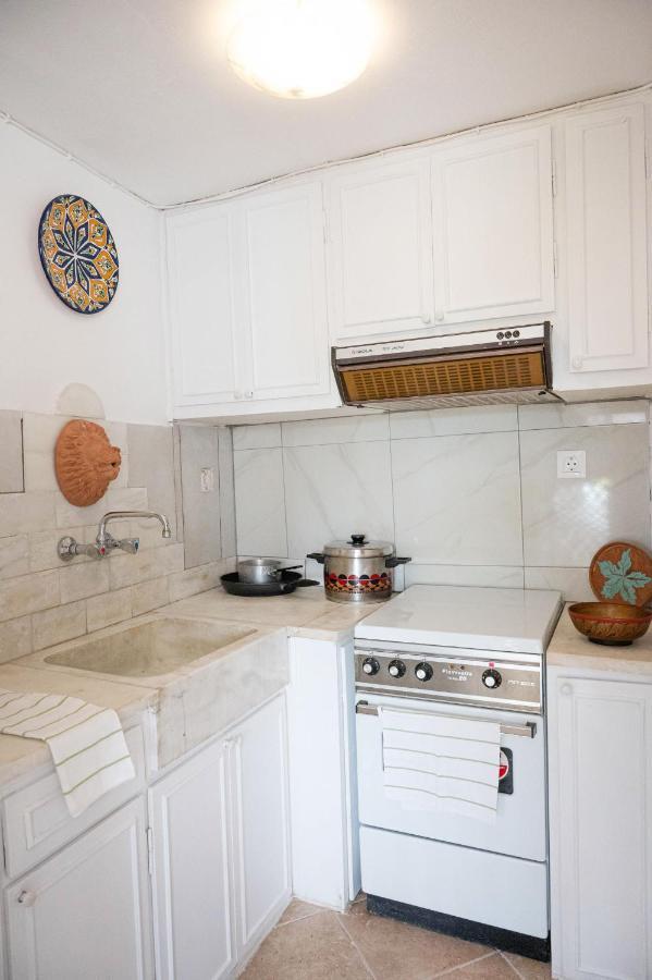 Poros Town Traditional House Under The Clock Tower With Sweet View מראה חיצוני תמונה